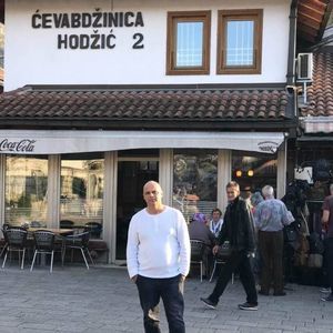 Meet your Posher, Alija